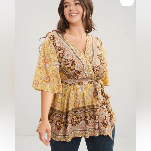 BloomChic Plus Size XL Floral Print Ruffles Belted Blouse us14-16 - Picture 1 of 5